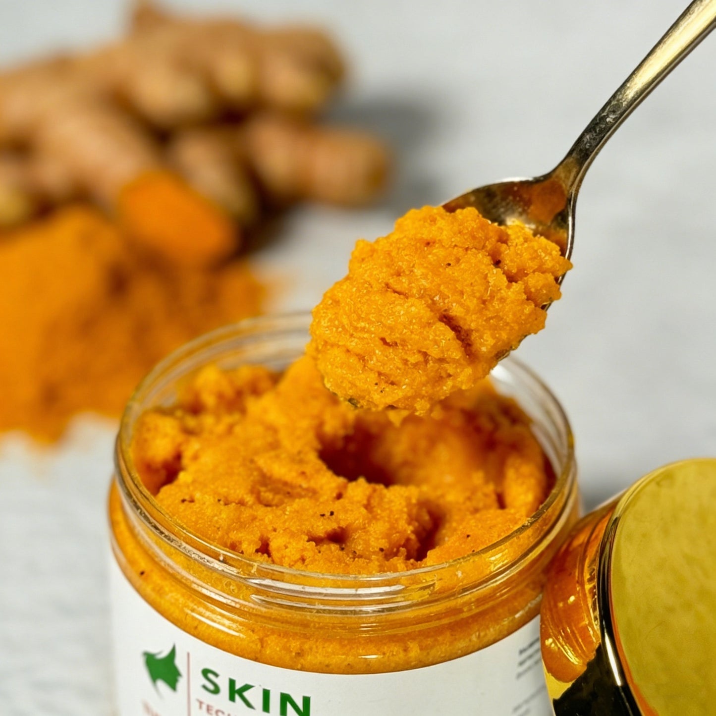 TURMERIC BRIGHTEN BODY SCRUB