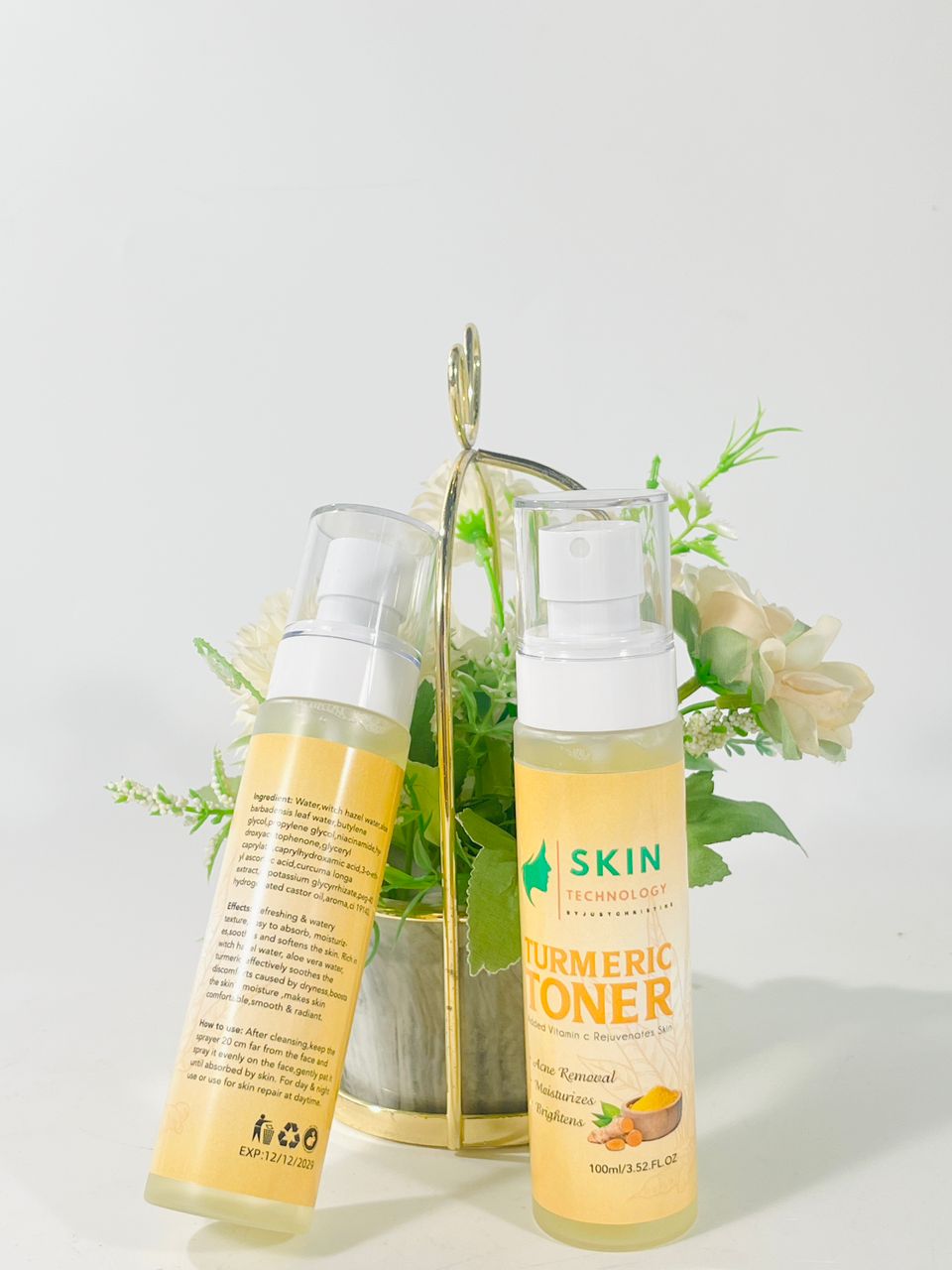 Turmeric Facial Toner with Vitamin C – Pore Refining & Brightening