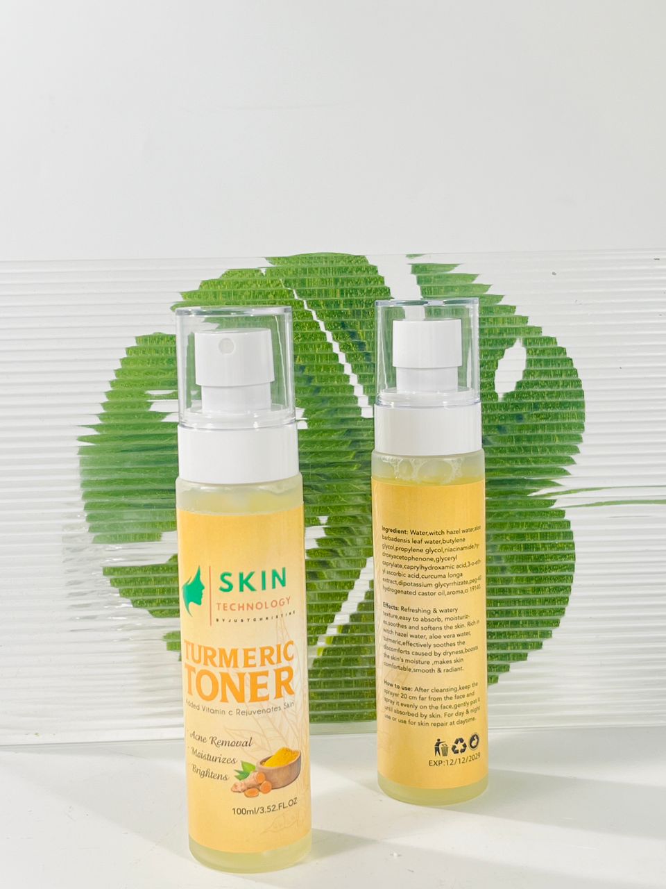 Turmeric Facial Toner with Vitamin C – Pore Refining & Brightening