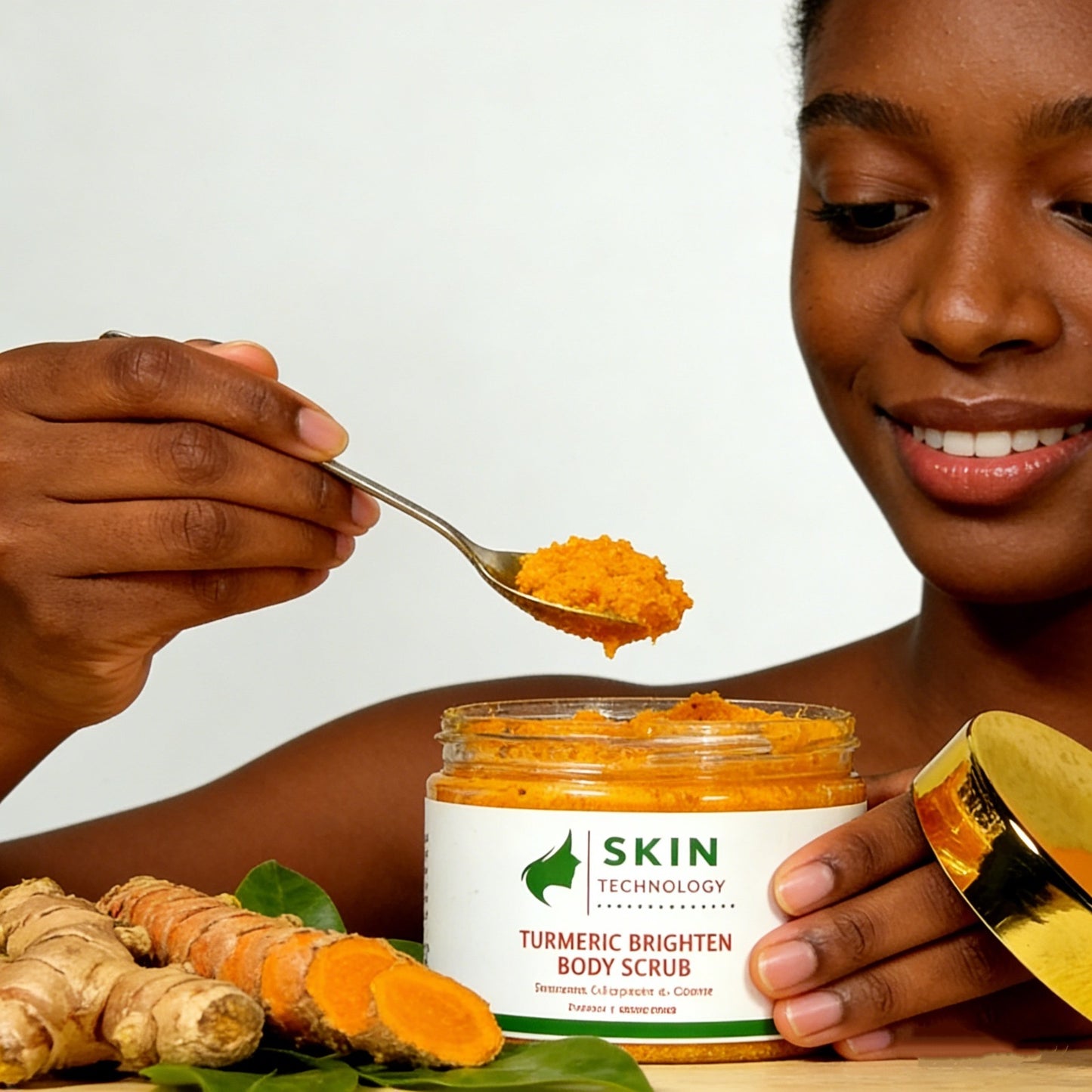 TURMERIC BRIGHTEN BODY SCRUB